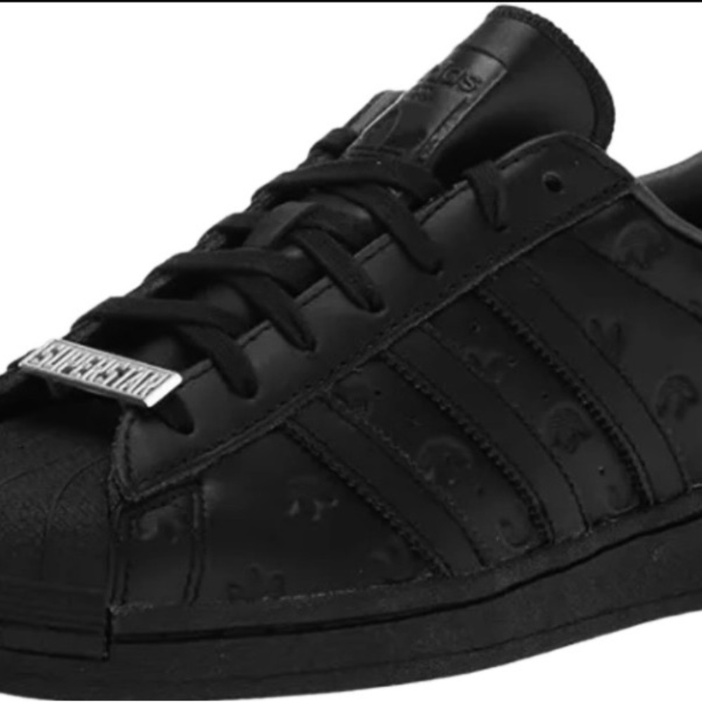 ??SOLD?? adidas NEW! SUPERSTAR MEN’S SNEAKS!